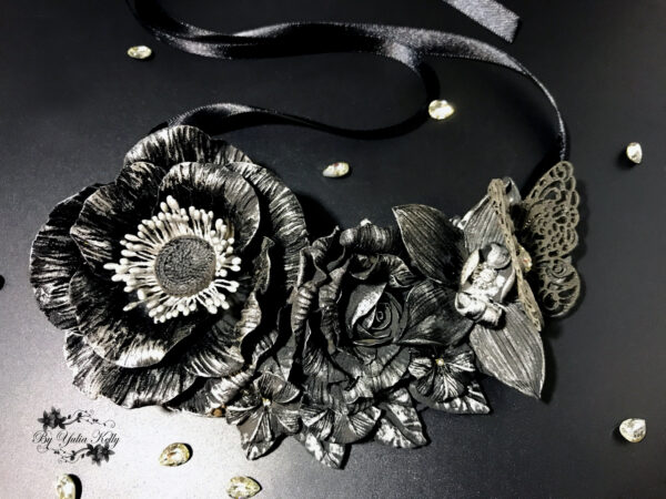 Black Eustoma Necklace Carmen 